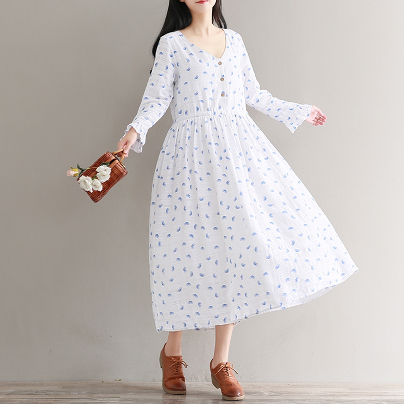 laperfumeria女装宽松显瘦裙子2017新款森女系v领复古长款碎花长袖